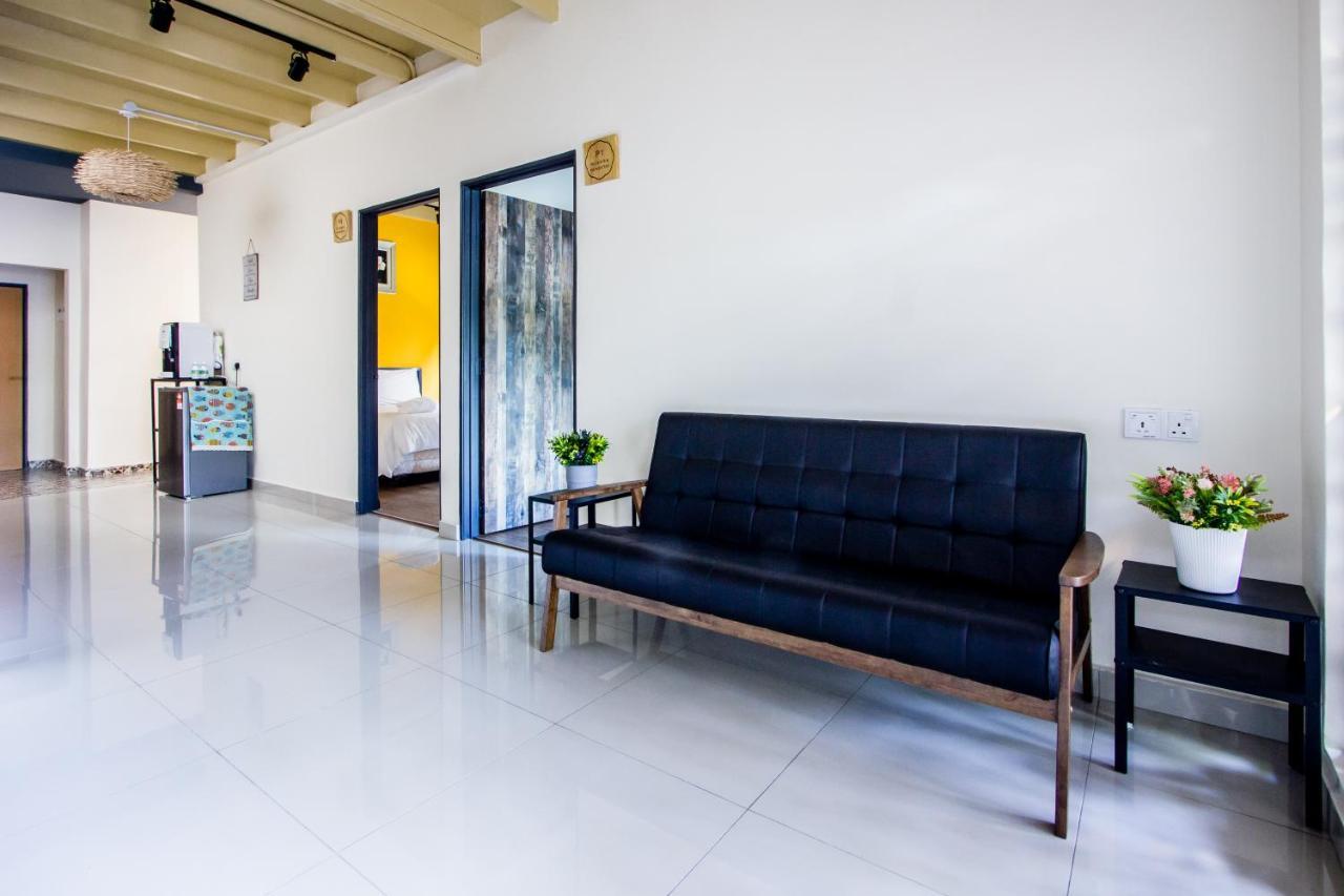 Explore 5Br Gardenhouse Retreats Butterworth Exterior foto